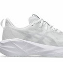Tênis Asics Novablast 5